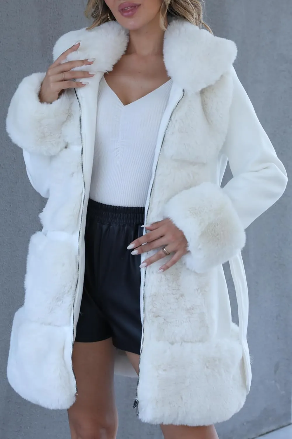 Bellivera Women's Wool Pea Coat Faux Fur Jacket Winter Warm Parka Overcoat with Belt